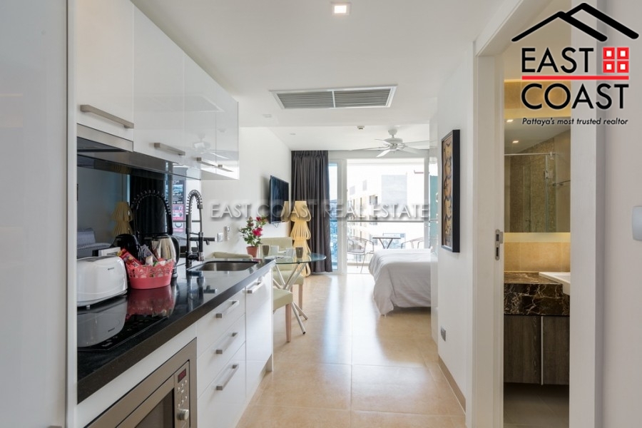 Centara  Avenue  2