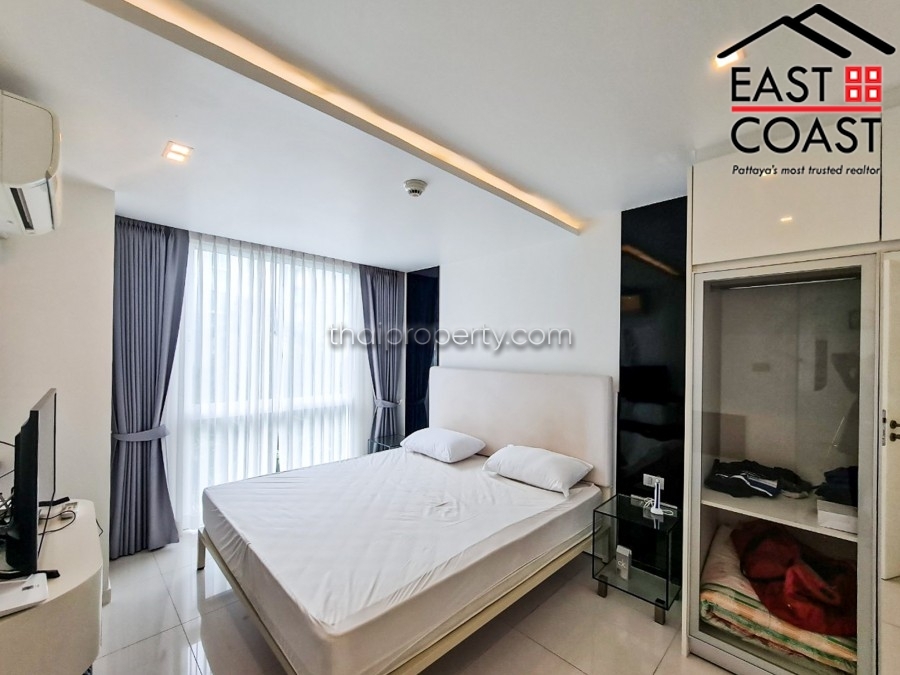 City Center Residence 8