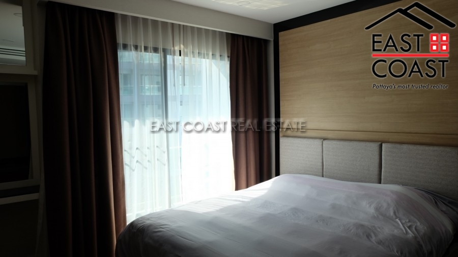 Dusit Grand Park 8