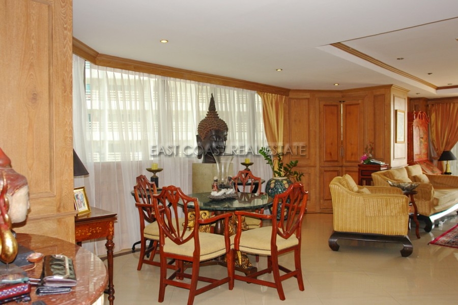 Grand Condo 6