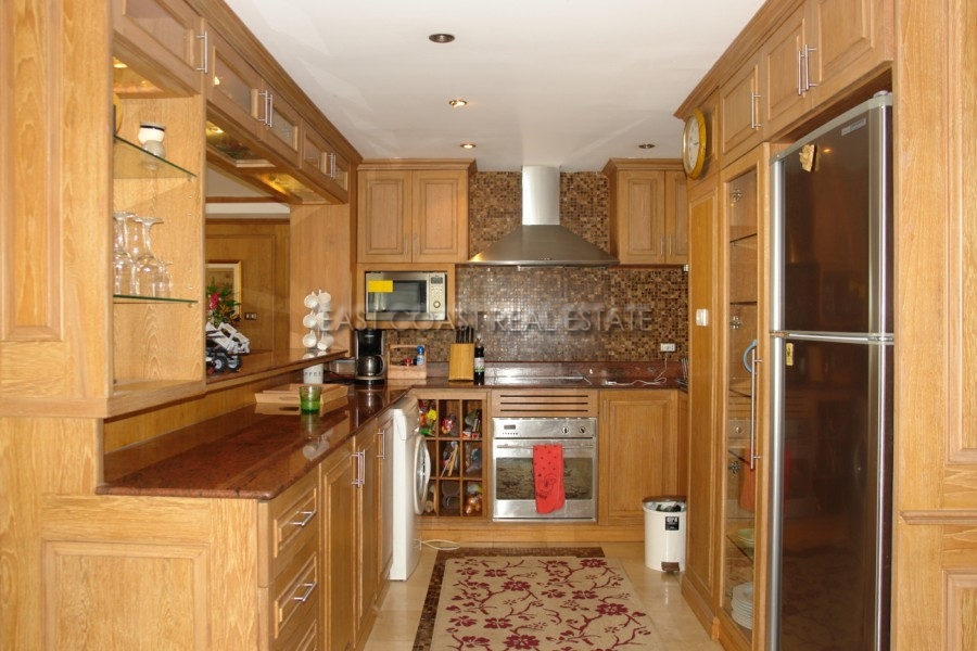 Grand Condo 7