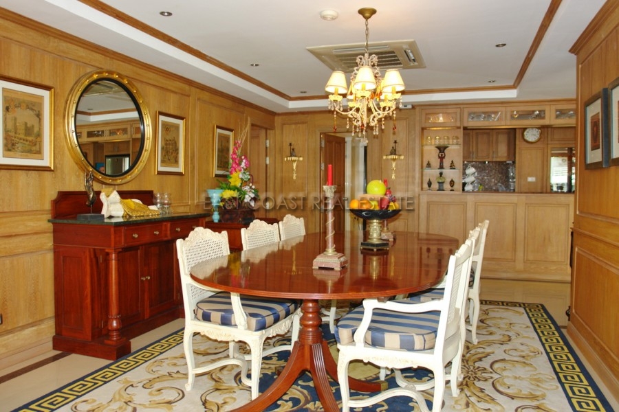 Grand Condo 8