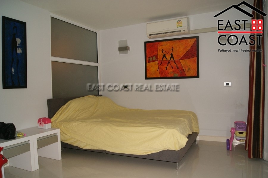 Pattaya Heights 11
