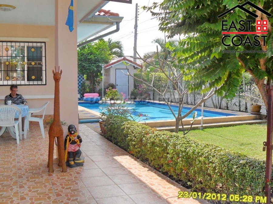 Pattaya Tropical Village 3