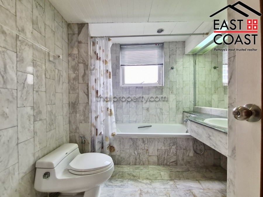 Peak Condo 18