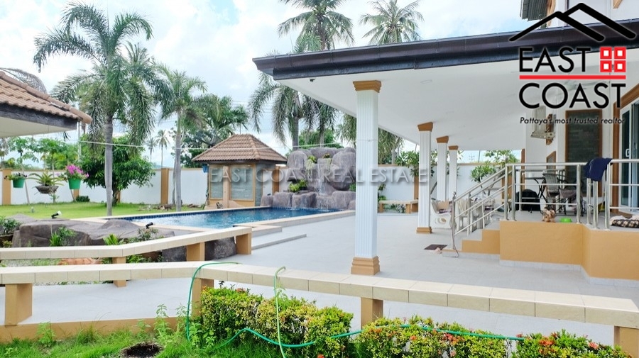 Private House At Bangsaray 1