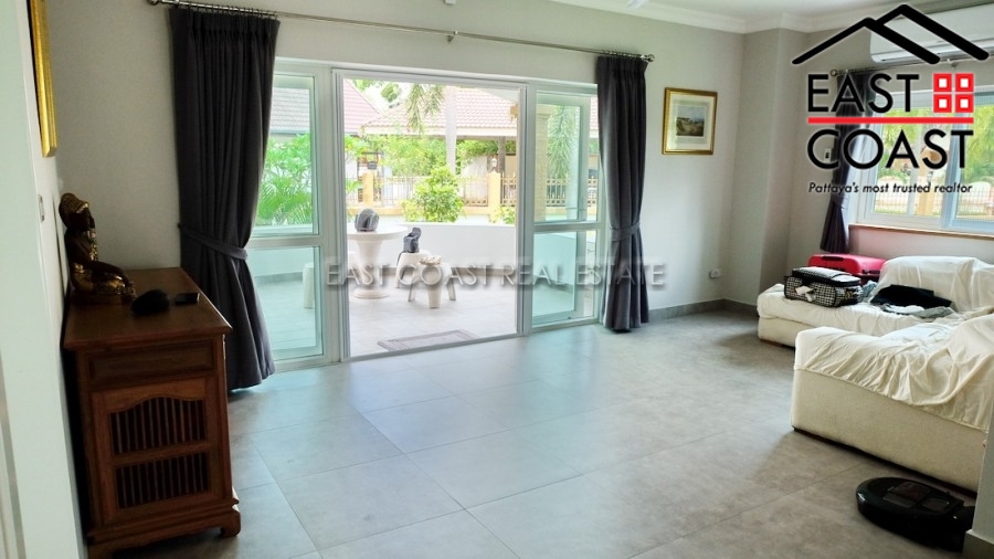 Private House At Bangsaray 14