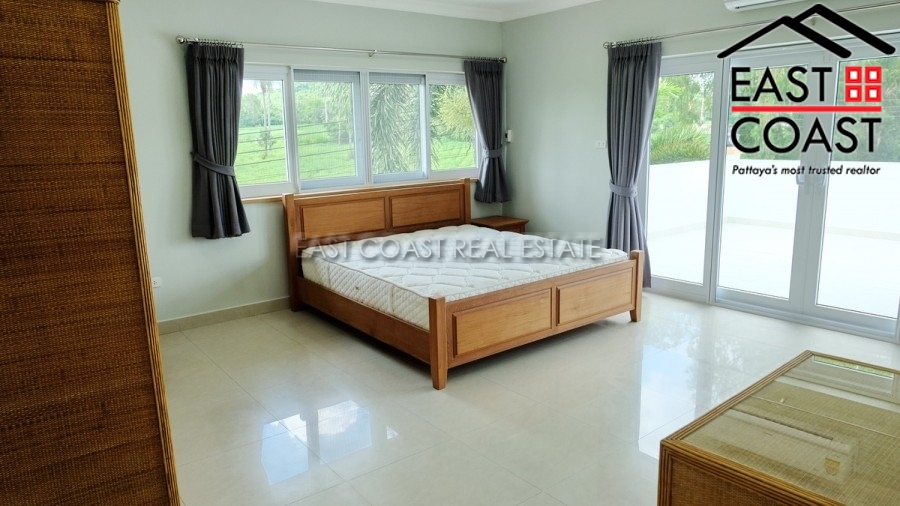 Private House At Bangsaray 34