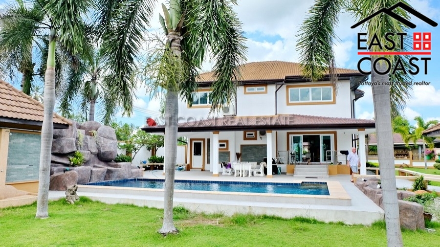 Private House At Bangsaray 4