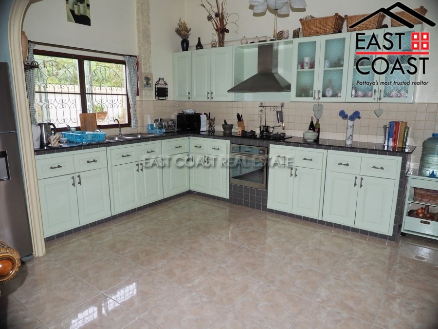 Private House Mabprachan Lake 3