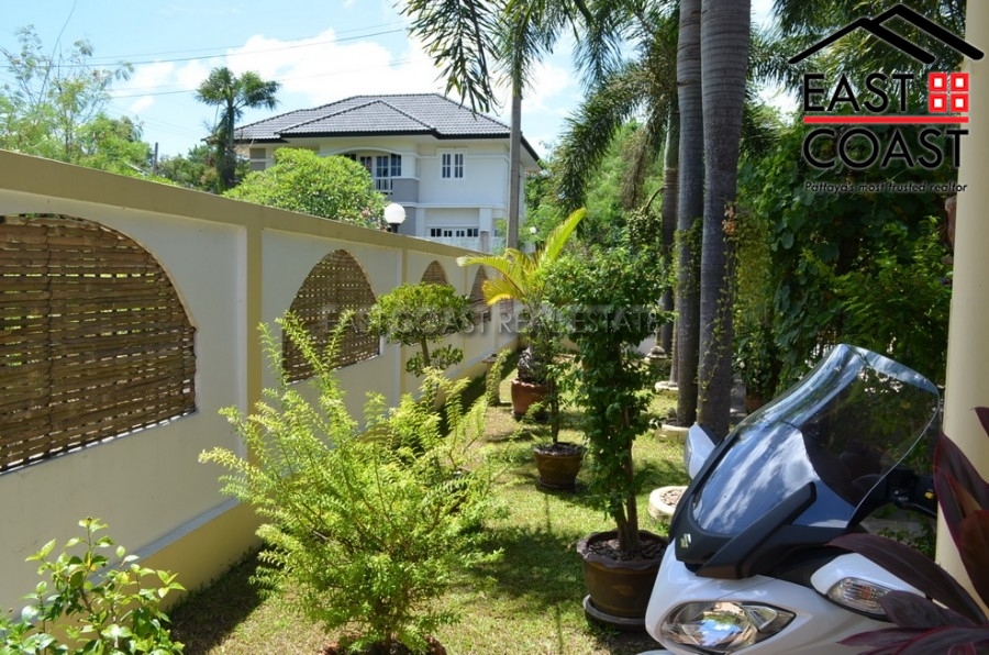 Private House Mabprachan Lake 25