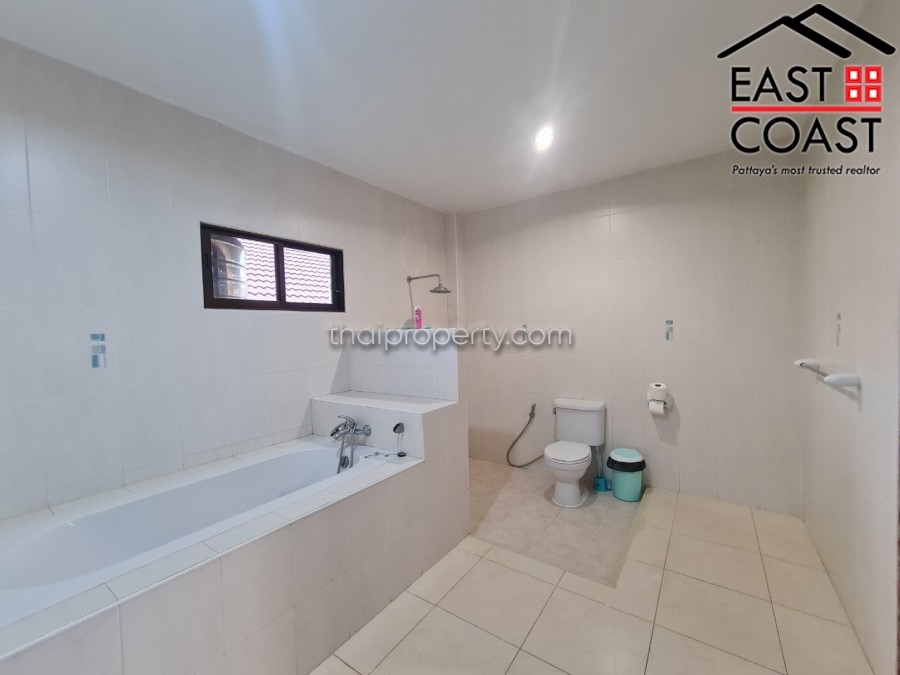 Private House at Nong Pla Lai 10