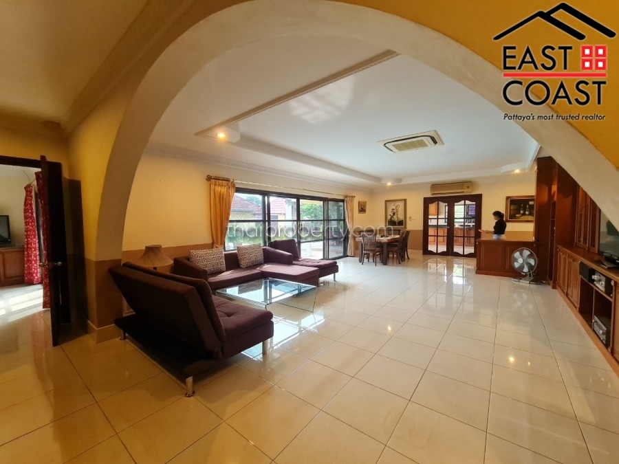 Private House at Nong Pla Lai 24