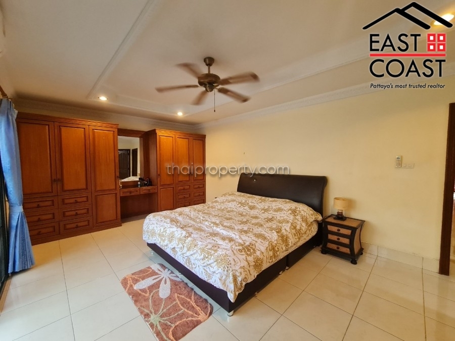 Private House at Nong Pla Lai 25