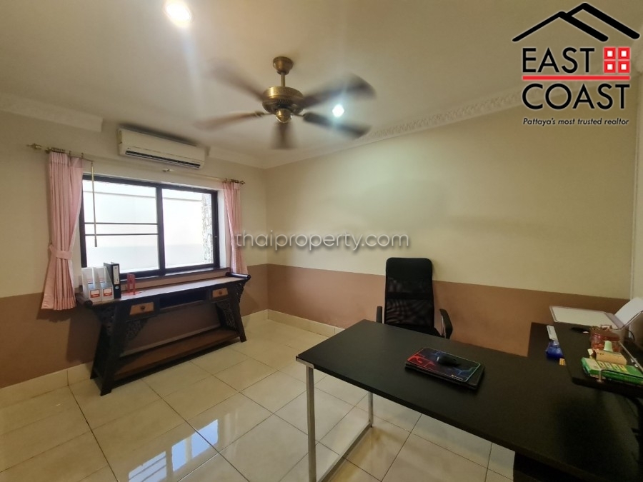 Private House at Nong Pla Lai 30