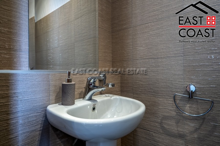 Siam Royal View 18