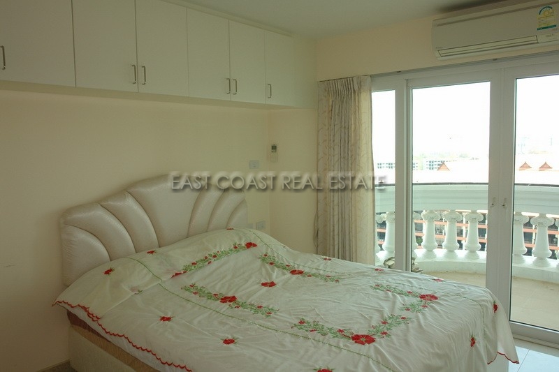 Silver Beach  6
