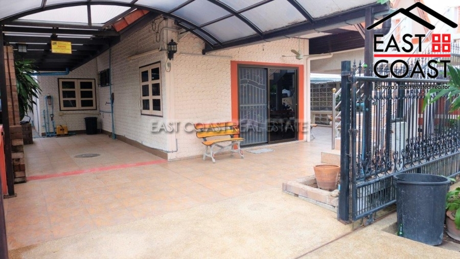 Suksabai Villa 8