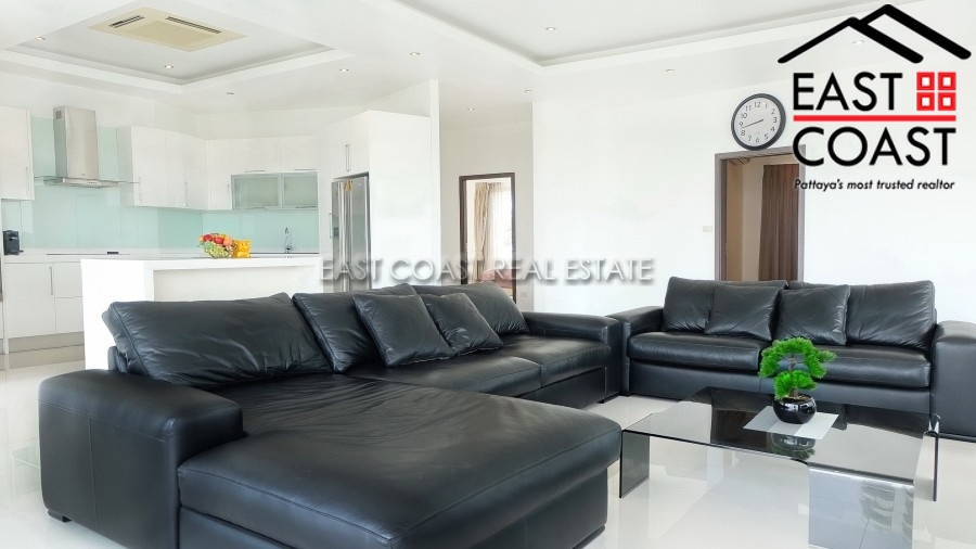 The Lofts Pratumnak  1