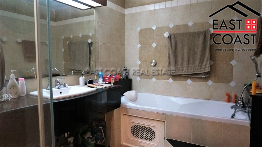 Whitehouse Condotel 8