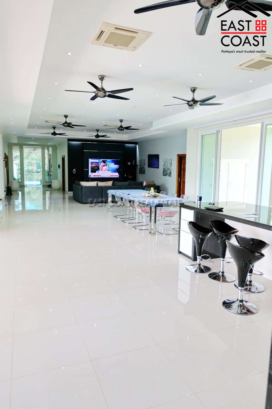 private house and land 16