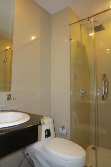 AD Hyatt 6