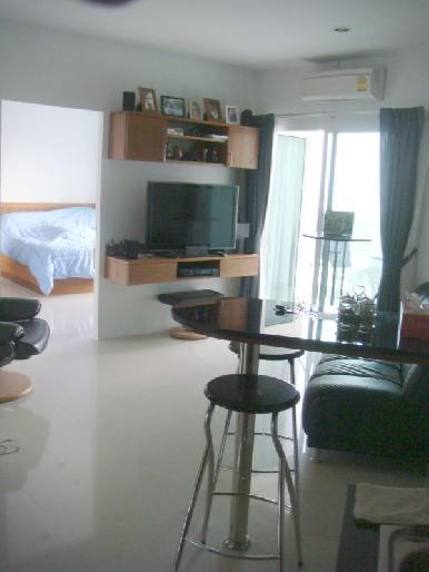 AD Hyatt 8