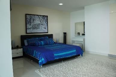 Laguna Heights 6