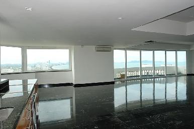 Jomtien Complex 15