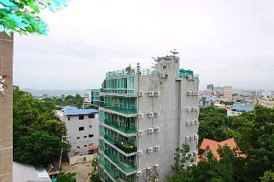 Regent Pratumnak 2