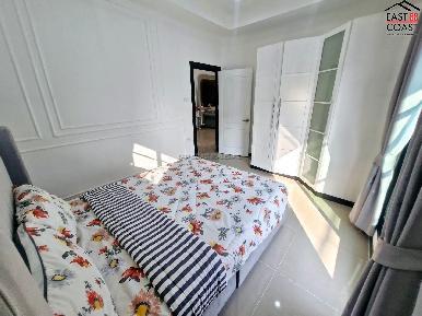 Pattaya Land & House 8