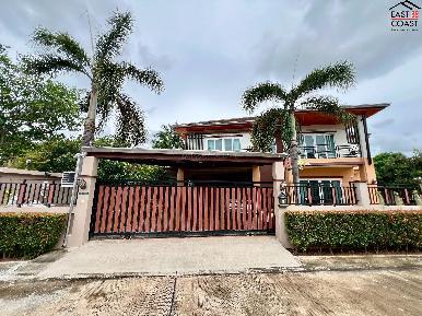 Lakeside Court 5 2