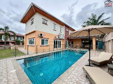 Lakeside Court 5 1
