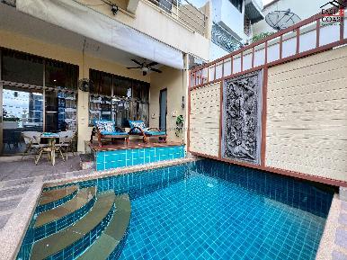 Renovated Two Bedroom at Dream Properties 2