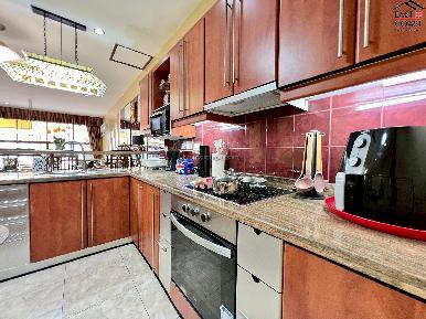 Renovated Two Bedroom at Dream Properties 8