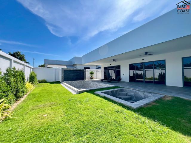 Private Pool Villa in Toongklom Talman