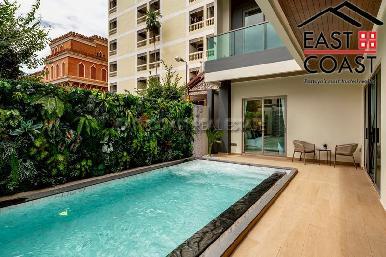 Luxury 4-Bedroom Pool Villa for Sale on Thappraya 5