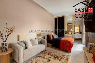 Luxury 4-Bedroom Pool Villa for Sale on Thappraya 11