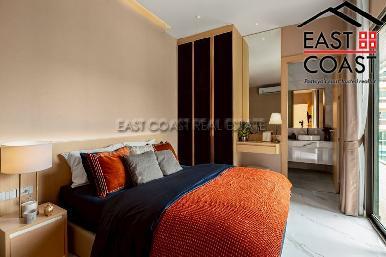 Luxury 4-Bedroom Pool Villa for Sale on Thappraya 23