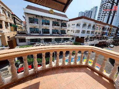 Town house Jomtien 39