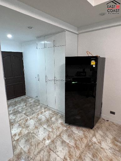 Jomtien Complex 10
