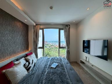The Riviera Monaco 10