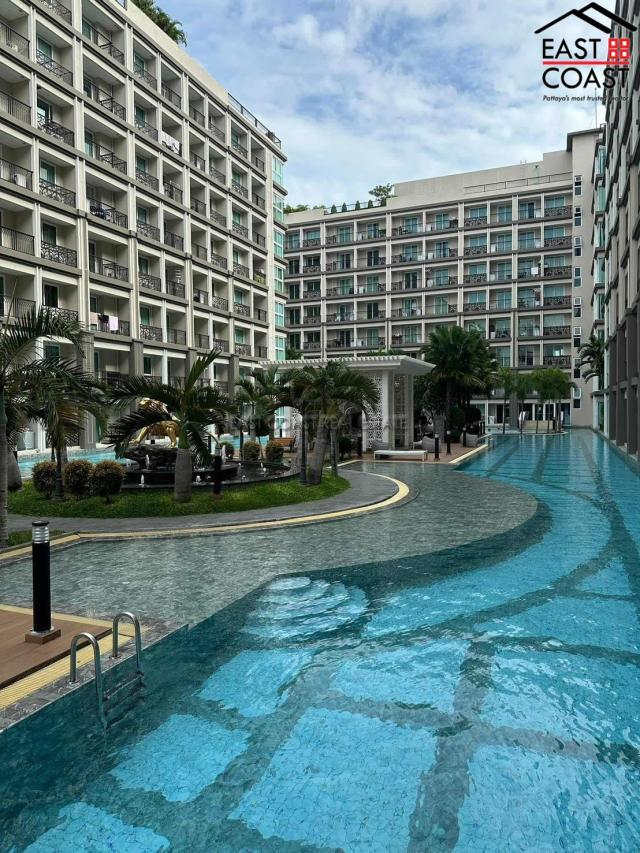 Dusit Grand Park 2