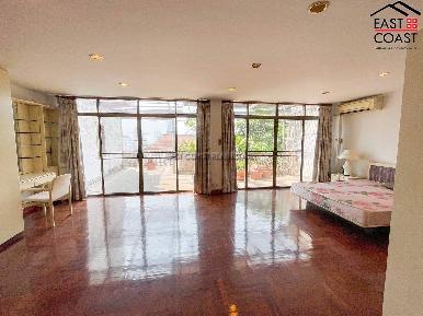 Private House 14