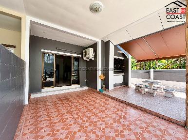 Royal Park Village 3