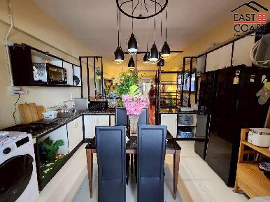 Jomtien Complex 12
