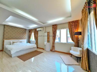 Jomtien Condotel & Village Condo 12