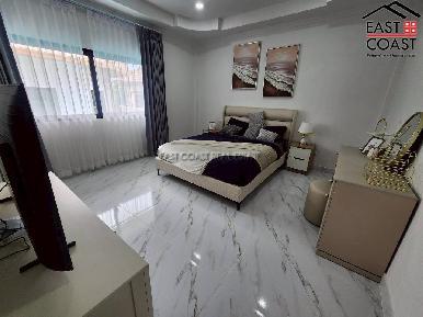 Srisuk villa 8