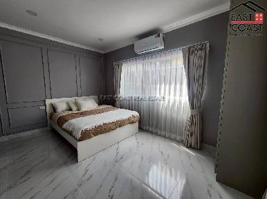 Srisuk villa 10