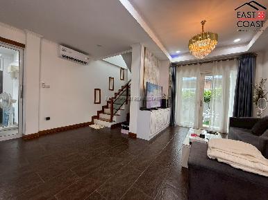 Private House 25